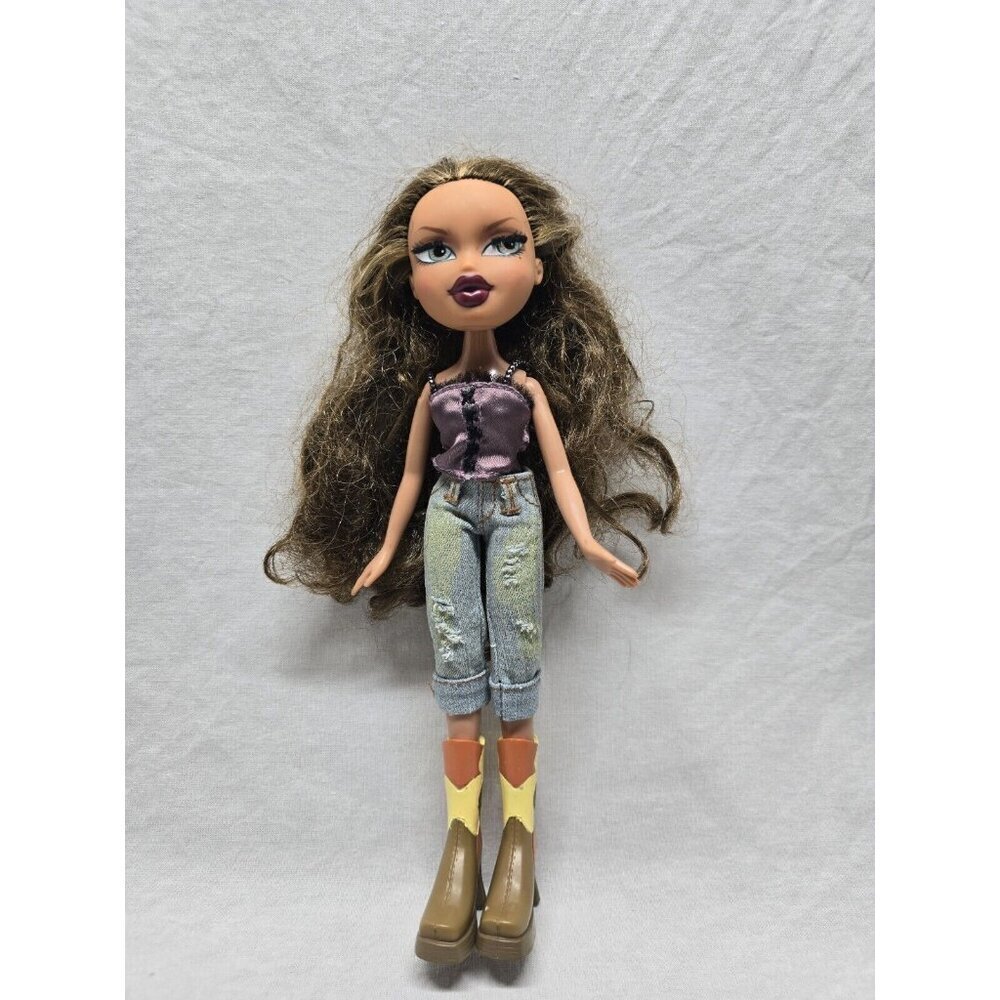 Bratz Wild Wild West Yasmin Rooted Lashes
